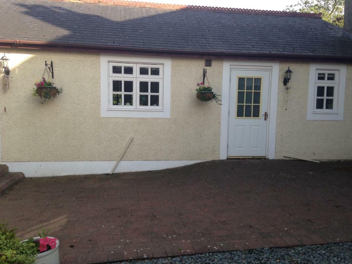 Holiday home Knockupworth Hall *